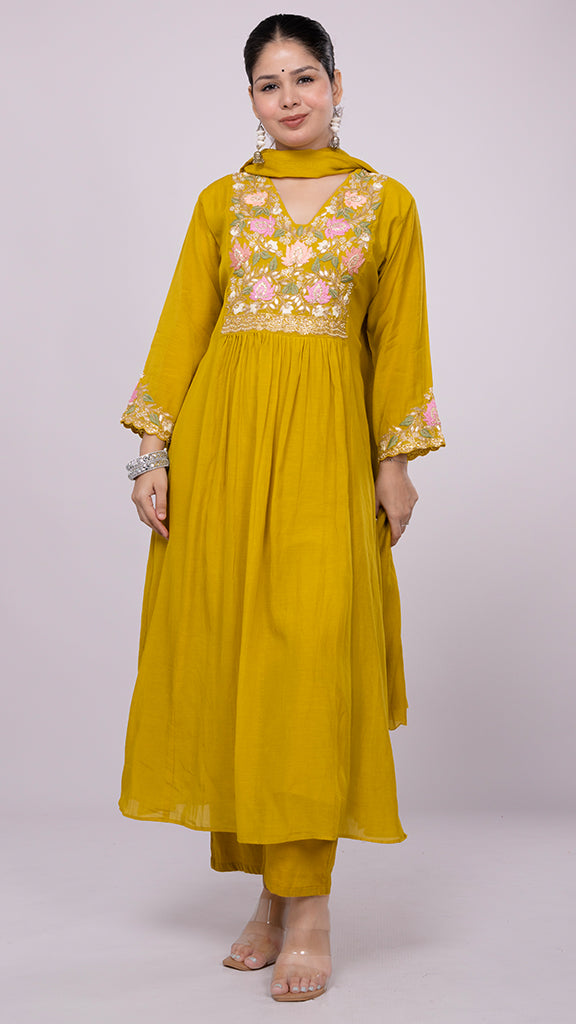 Ishya Kurti with Pants Set