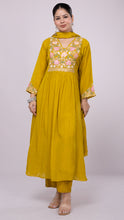 Ishya Kurti with Pants Set