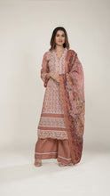 Nayra Kurta Set in Peach