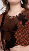 Hina Kurti with Pants