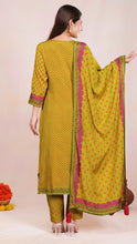 Nyssa Kurti with Pants Set