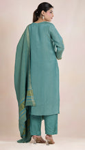 Isela- 3 Piece Set in Sky Blue