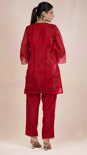 Elina- Floral Embroided Kurta Pants Set