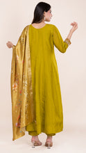 Nayara Kurta Set