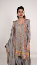 Yuvika Round Neckline Heavy Suit in Grey